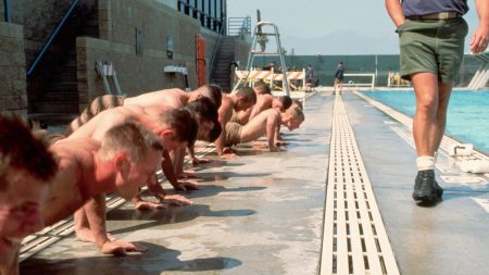 8 Ways To Get Comfortable Being Uncomfortable