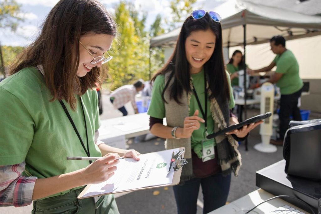 How To Keep Nonprofit Volunteers Engaged In Your Nonprofit’s Mission