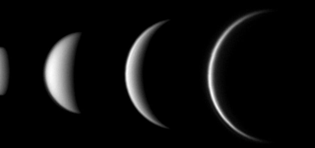What Venus Is Doing This Weekend Is Only Done By One Other Planet