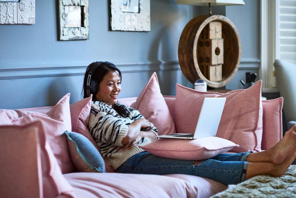 Using Localization To Maximize Income In The Digital Content Era