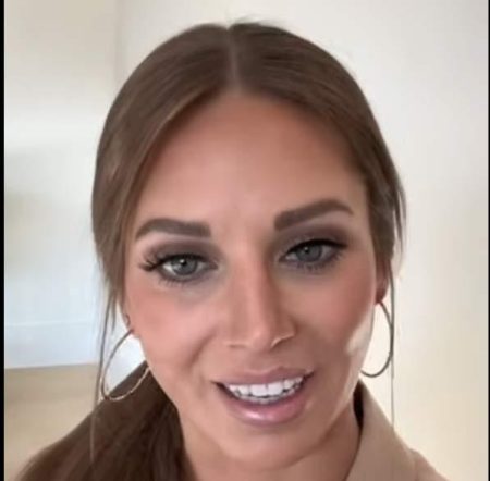 ‘Crazy Plane Lady’ Offered Apology On Social Media