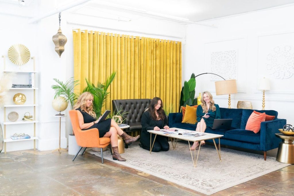 How Cutting-Edge AI Technologies Are Helping Companies Establish Trust And Credibility Through PR